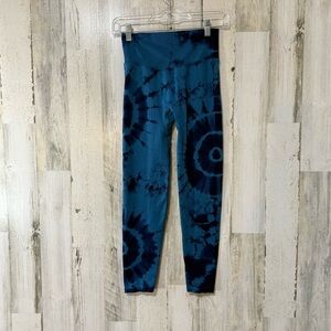 PINK Victoria's Secret Navy Tie-Dye Leggings